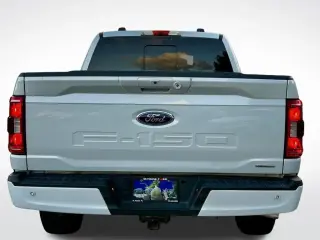 Ford F-150 2022 4x4 XLT 4p SuperCab 5.5 ft. SB