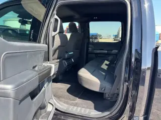Ford F-150 2023 4x4 XLT 4p SuperCrew 5.5 ft. CB
