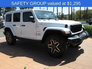 Jeep Wrangler 2024 4x4 Sahara 4p SUV