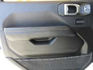 Jeep Wrangler 2024 4x4 Sahara 4p SUV