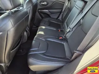 Jeep Cherokee 2019 4x4 Latitude Plus 4p SUV