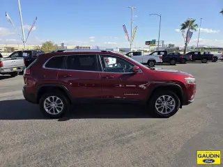 Jeep Cherokee 2019 4x4 Latitude Plus 4p SUV