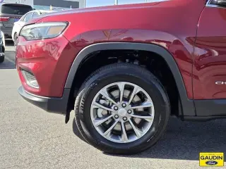 Jeep Cherokee 2019 4x4 Latitude Plus 4p SUV