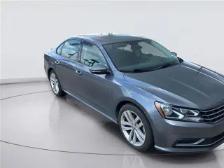 Volkswagen Passat 2019 Wolfsburg Sedán 4p.