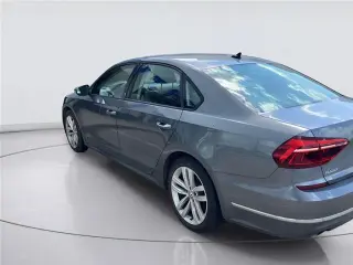 Volkswagen Passat 2019 Wolfsburg Sedán 4p.