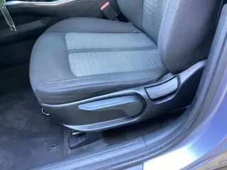 Kia Sorento 2022 LX 4dr SUV