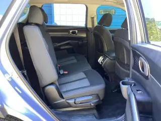 Kia Sorento 2022 LX 4dr SUV
