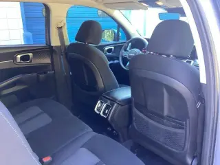Kia Sorento 2022 LX 4dr SUV