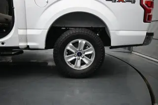 Ford F-150 2019 4x4 XLT 4dr SuperCrew 5.5 ft. SB