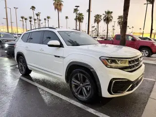 Volkswagen Atlas 2021 V6 SE R-Line 4dr SUV con Tecnología (lanzamiento a mitad de año)