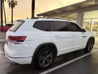 Volkswagen Atlas 2021 V6 SE R-Line 4dr SUV con Tecnología (lanzamiento a mitad de año)