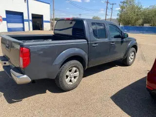 Nissan Frontier 2013 4x2 SV 4dr Crew Cab 5 ft. SB Pickup 6M