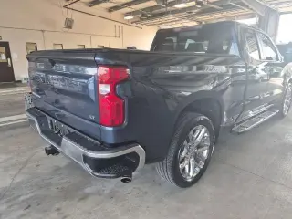 Chevrolet Silverado 1500 2019 4x2 LT 4 puertas Double Cab 6.6 pies SB
