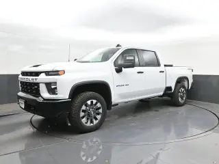 Chevrolet Silverado 2500HD 2022 4x4 Custom 4dr Crew Cab SB
