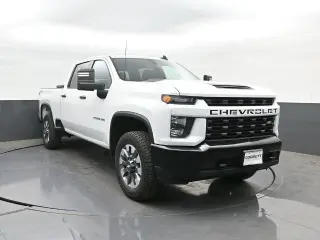 Chevrolet Silverado 2500HD 2022 4x4 Custom 4dr Crew Cab SB