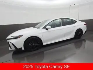Toyota Camry 2025 SE 4dr Sedan