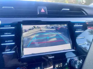 Toyota Camry Híbrido 2020 LE 4dr Sedán
