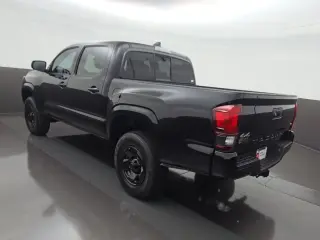 Toyota Tacoma 2023 4x4 TRD Pro 4p Doble Cabina 5.0 ft CB 6M