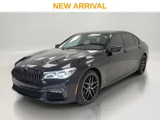 BMW Serie 7 2019 Tracción integral 750i xDrive 4dr Sedán
