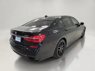 BMW Serie 7 2019 Tracción integral 750i xDrive 4dr Sedán