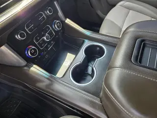 GMC Yukon 2022 4x2 SLT 4dr SUV
