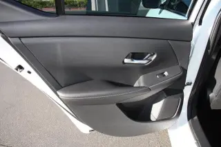 Nissan Sentra 2023 SV 4dr Sedán