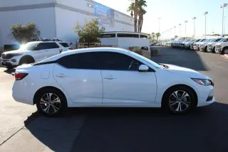 Nissan Sentra 2023 SV 4dr Sedán