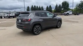 Jeep Compass 2023 4x4 Limited 4dr SUV