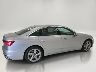 Audi A6 2024 AWD quattro Premium Plus 45 TFSI 4dr Sedán