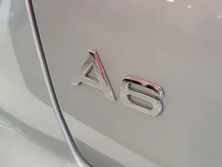 Audi A6 2024 AWD quattro Premium Plus 45 TFSI 4dr Sedán
