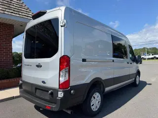 Ford Transit 2024 250 3dr LWB Tech Roof Cargo Van