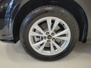Audi Q3 2025 AWD quattro S line Premium 45 TFSI 4dr SUV