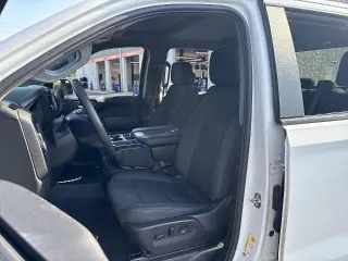 Chevrolet Silverado 1500 2024 4x2 Custom 4dr Crew Cab 5.8 ft. SB