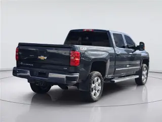 Chevrolet Silverado 2500HD 2017 4x4 LTZ 4dr Crew Cab SB