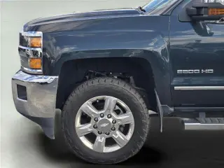 Chevrolet Silverado 2500HD 2017 4x4 LTZ 4dr Crew Cab SB