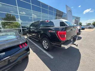Ford F-150 2023 4x4 XLT 4dr SuperCrew 5.5 ft. SB