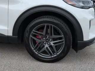 Ford Explorer 2025 ST 4p SUV