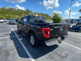 Ford F-150 2023 4x4 XLT 4p SuperCrew 5.5 ft. CB