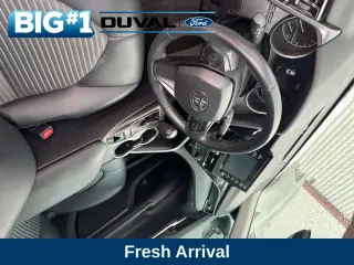 Toyota Camry 2023 AWD SE 4dr Sedán