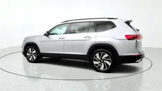 Volkswagen Atlas 2024 AWD SE 4Motion 4dr SUV con Tecnología