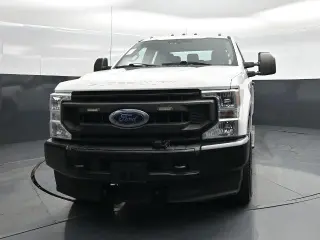Ford F-250 Super Duty 2020 4x4 XL 4dr SuperCab 6.8 ft. SB Camioneta