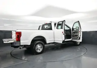 Ford F-250 Super Duty 2020 4x4 XL 4dr SuperCab 6.8 ft. SB Camioneta