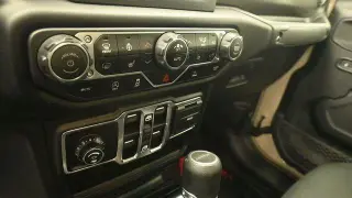 Jeep Gladiator 2020 4x4 Sport Altitude 4dr Crew Cab 5.0 ft. SB