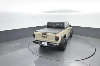 Jeep Gladiator 2020 4x4 Sport Altitude 4dr Crew Cab 5.0 ft. SB