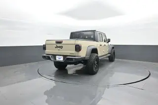 Jeep Gladiator 2020 4x4 Sport Altitude 4dr Crew Cab 5.0 ft. SB