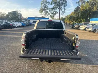 Toyota Tacoma 2011 4x2 PreRunner V6 6dr Cabina Doble 5.0 ft SB 5A
