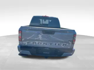 Nissan Frontier 2026 4x4 S 4dr Cabina Extendida 5 ft. Caja Corta