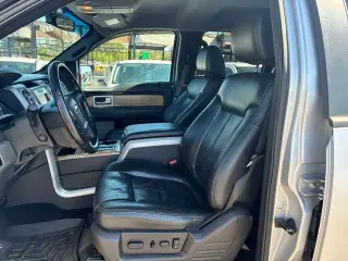 Ford F-150 2011 4x4 Lariat 4p SuperCrew Estilo lateral 5.5 pies SB