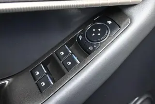 Ford Explorer 2025 AWD Active 4 puertas SUV