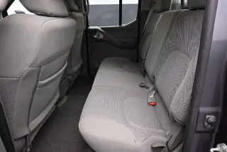 Nissan Frontier 2018 4x4 SV 4p Cab de tripulación 5 ft. SB 6M